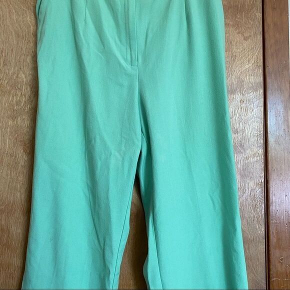 Green Slouchy Summer Pants - Picture 5 of 10